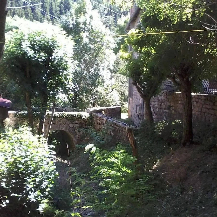 Le Relais De Rochepaule Bed & Breakfast 0*,
