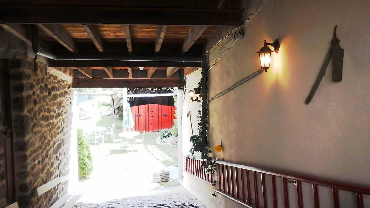Bed and breakfast Le Relais De Rochepaule Couette-café