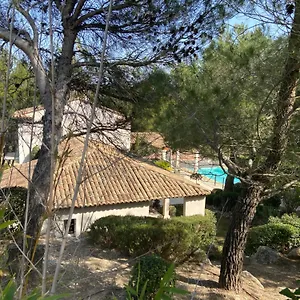 Maison De Golfeur Couette-café Mallemort