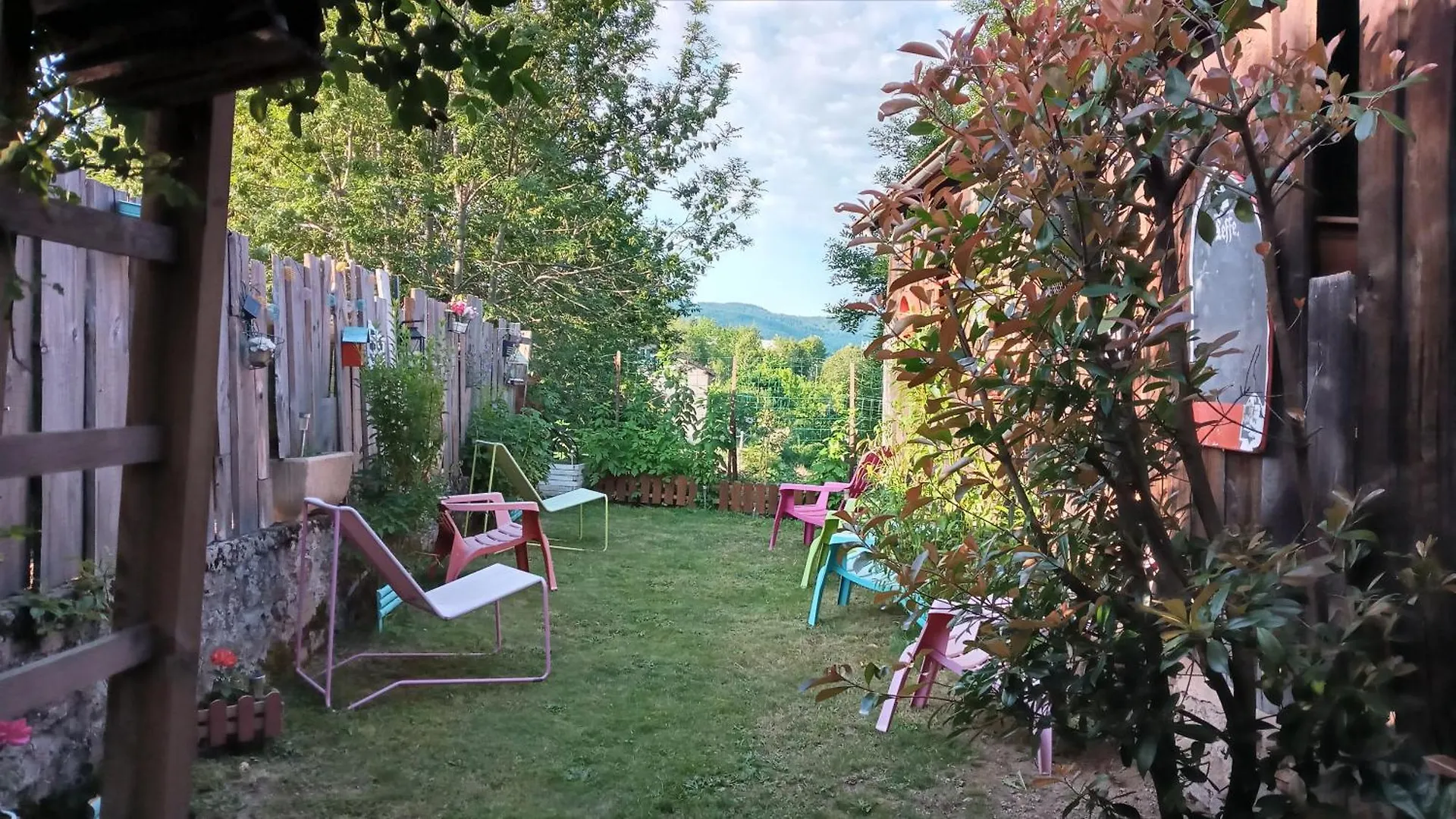 Le Relais De Rochepaule Bed and Breakfast