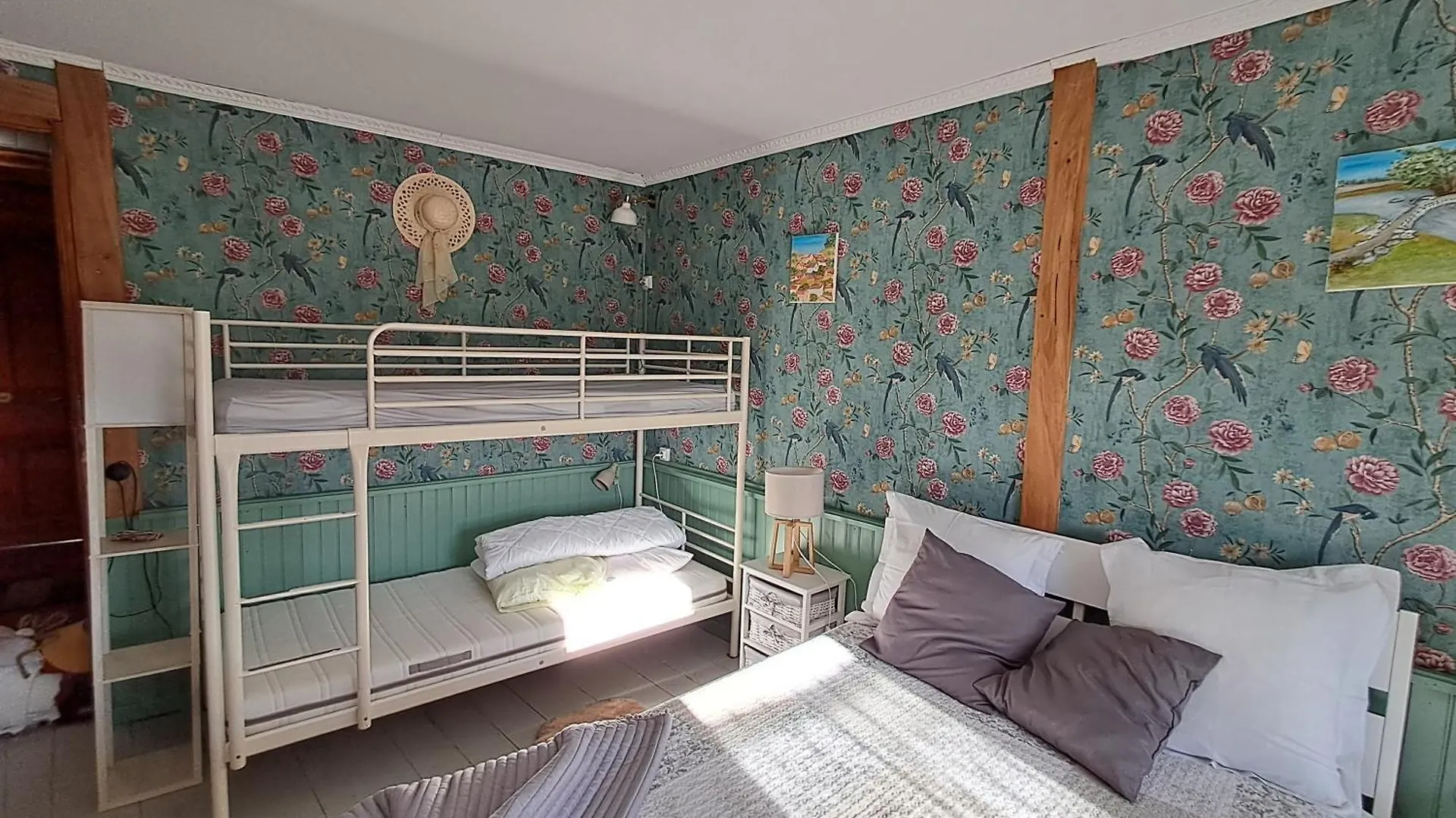 Le Relais De Rochepaule Bed & Breakfast France