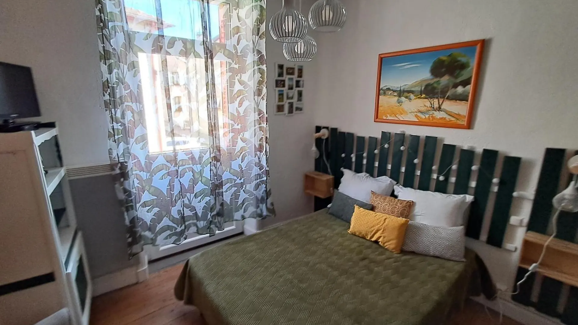 Le Relais De Rochepaule Bed & Breakfast